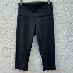 LULULEMON Leggings Women 6 Wunder‎ Under Crop Black 18” Athletic Gym Yoga…